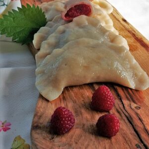 Pierogi z malinami